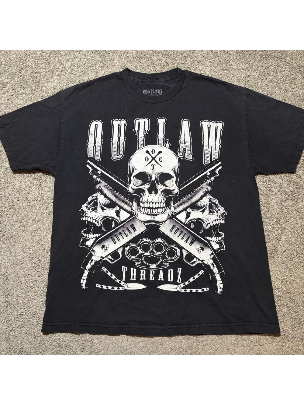Y2K Outlaw Apparel Black Graphic Skull Revolver T-Shirt Mens XL Grunge Goth